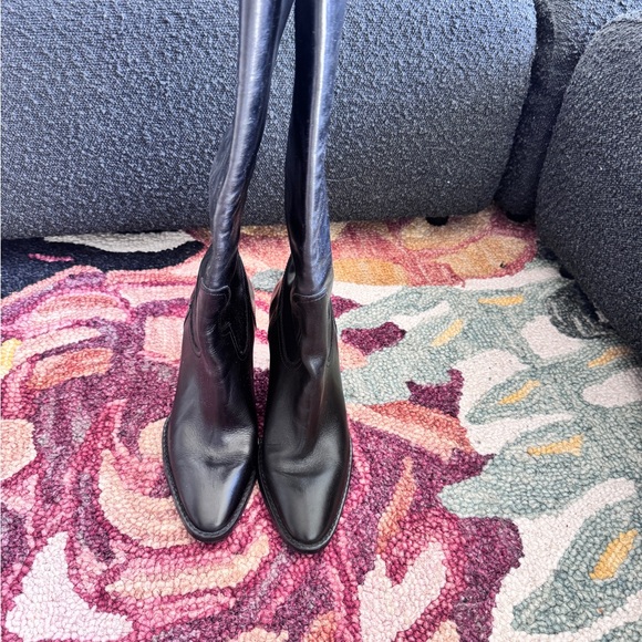 Black leather western block heeled knee high boots. Size 38 - Picture 4 of 6